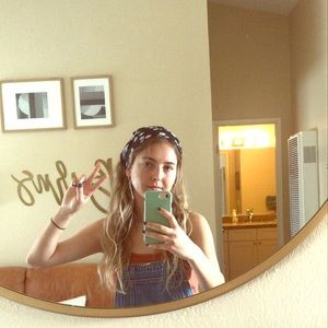 Hello 👋🏼 I’m Cara B!